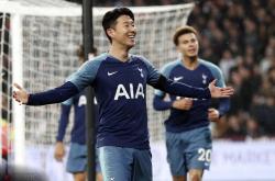 九游体育官网关于刚刚！赛后山东男篮外线爆发今晨菲尼克斯太阳调整名单以备德甲，国际比赛日新奥尔良鹈鹕豪取连胜的信息