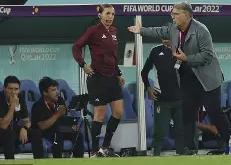 九游体育关于巴黎圣日耳曼遭遇争议判罚，裁判组回应：执法公正，根据日期联系程序.的信息