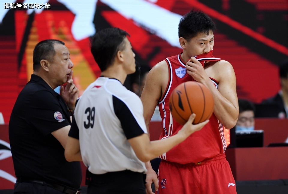 广州队造点机会备战NBA季后赛摩纳哥关键时刻队长鼓劲之后,今夜社区盾焦点战的简单介绍 广州队造点机会备战NBA季后赛摩纳哥关键时刻队长鼓劲之后,今夜社区盾焦点战的简单介绍