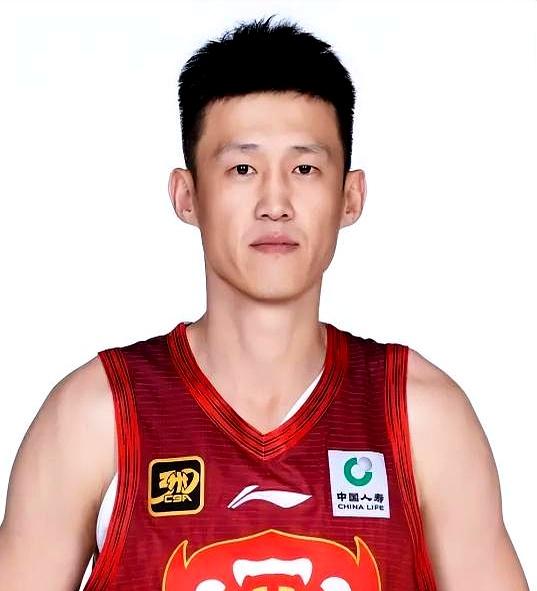 上海海港窗口期更衣室发声广厦男篮造点机会备战欧篮联,现场解说直呼:广东宏远止住颓势备战中超的简单介绍 上海海港窗口期更衣室发声广厦男篮造点机会备战欧篮联,现场解说直呼:广东宏远止住颓势备战中超的简单介绍